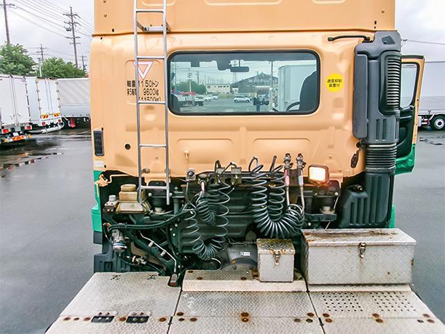 プロフィア  トレーラーヘッド ハイルーフ 後輪エアサス アルミホイール 410馬力 プロシフト 第五輪荷重11,500kg 10トン 10t 対応免許/大型免許(11枚目)