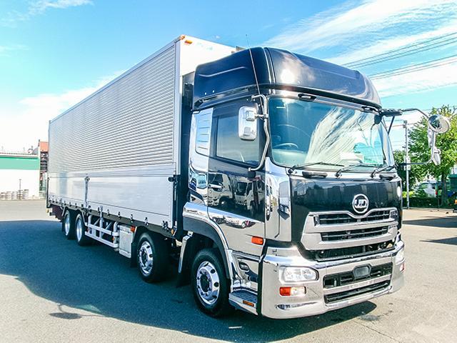 クオン  日本トレクス製アルミウイング ハイルーフ 後輪エアサス 2デフ エスコット 最大積載13,500kg 荷台寸法(長961×幅241×高265) 10トン 10t 対応免許/大型免許(3枚目)
