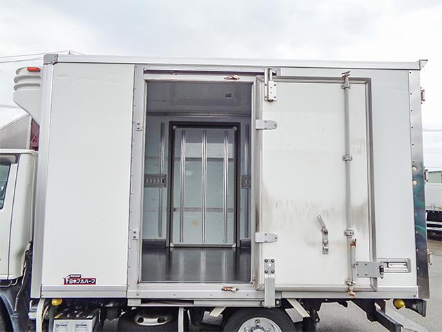エルフトラック 日本フルハーフ製冷蔵冷凍車 菱重製冷凍機 -30度設定 両側スライドドア 最大積載2,000kg 荷台寸法(長320×幅177×高185) 2トン 2t 対応免許/5t限定準中型免許対応(12枚目)