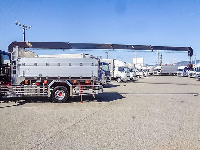 コンドル 古河製4段クレーン ラジコン 差し違いアウトリガー リアジャッキ 増トン 最大積載4,350kg 荷台寸法(長370×幅223×高88) 4トン 4t 10トン 10t 対応免許/大型免許(16枚目)