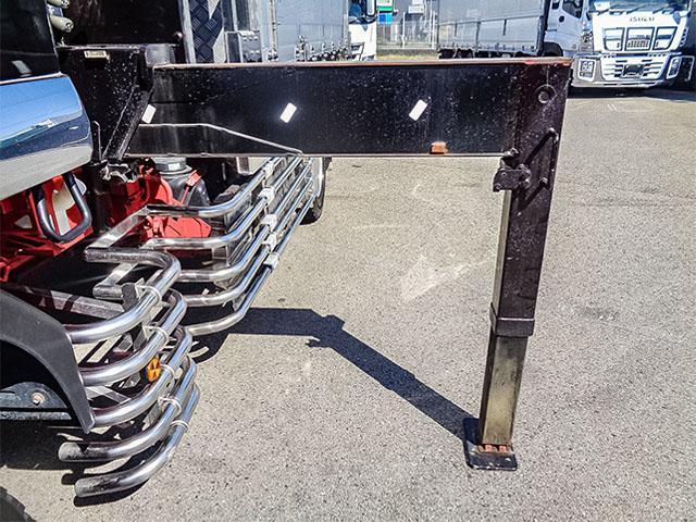 コンドル 古河製4段クレーン ラジコン 差し違いアウトリガー リアジャッキ 増トン 最大積載4,350kg 荷台寸法(長370×幅223×高88) 4トン 4t 10トン 10t 対応免許/大型免許(30枚目)