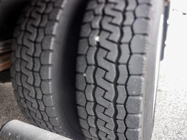 エルフトラック アルミブロック平ボディ 2段煽り ワイドボディ ロングボディ 床鉄板 スムーサー 最大積載4,000kg 荷台寸法(長435×幅212×高70) 4トン 4t 対応免許/8t限定中型免許(20枚目)