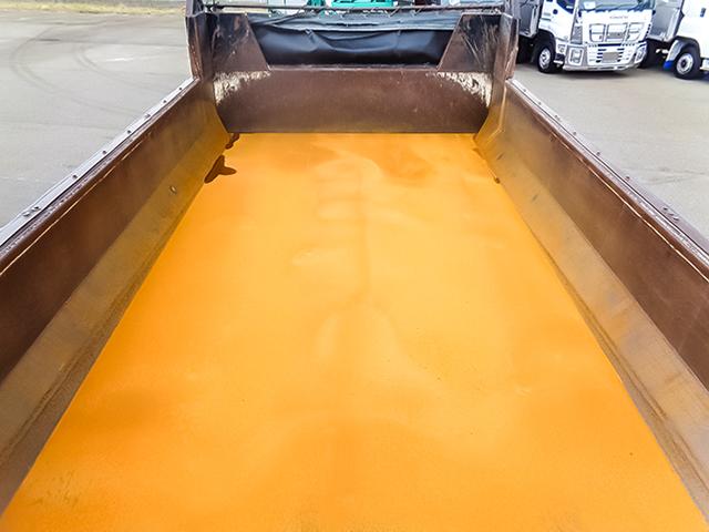 クオン 新明和製ダンプ リターダー MT車 積載8600kg 荷台寸法(長509×幅219×高49) 10トン 10t 対応免許/大型免許(15枚目)