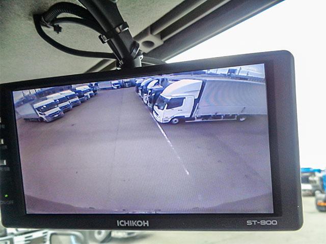 クオン 　トレクス製アルミウイング　油圧式パレットローラー　２デフ　最大積載１２，８００ｋｇ　荷台寸法（長９６０×幅２４１×高２６０）　１０トン　１０ｔ　対応免許／大型免許（48枚目）