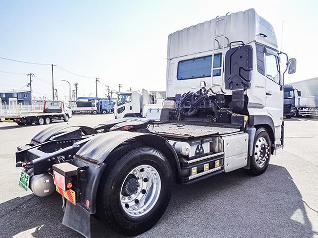 クオン トレーラーヘッド 車検あり ハイルーフ アルミホイール 後輪エアサス エスコット 460馬力 第五輪荷重11500kg 10トン 10t 対応免許/大型免許(6枚目)