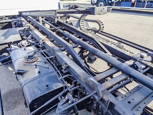 キャンター 古河製セルフローダー 積載3100kg ラジコン ウインチ 自動歩み カスタム 荷台寸法(長567×幅206) 2トン 2t 対応免許/準中型免許(20枚目)