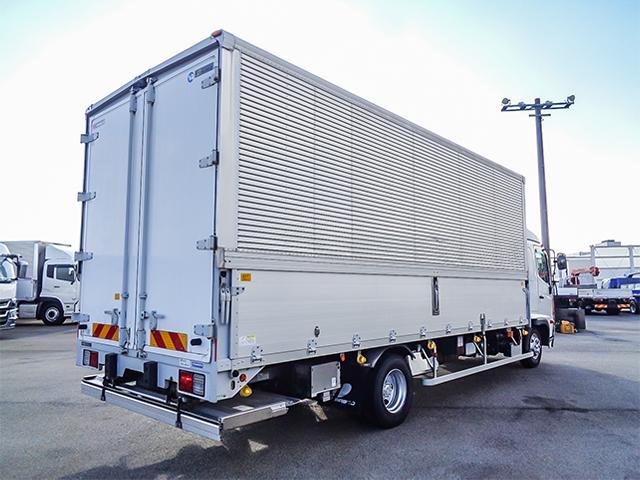 ヒノレンジャー 　パブコ製アルミウイング　ワイドボディ　格納パワーゲート　ラッシングレール２段　最大積載２，５５０ｋｇ　荷台寸法（長６２４×幅２３９×高２４１）　４トン　４ｔ　対応免許／８ｔ限定中型免許（5枚目）