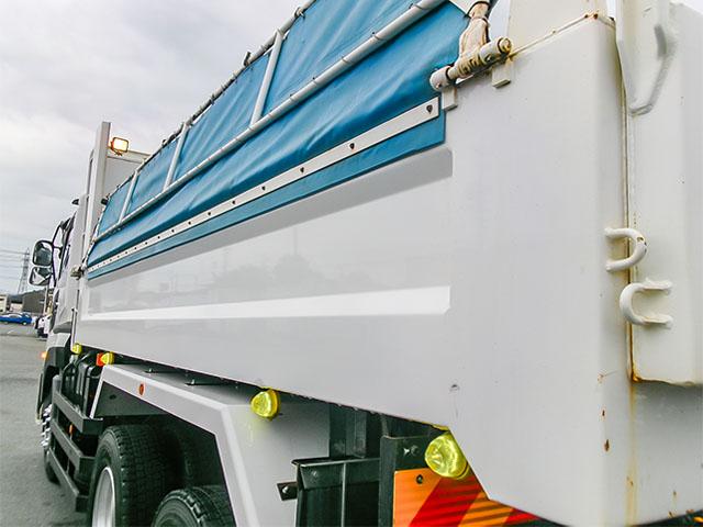 クオン 新明和製ダンプ リターダー 7速ミッション 電動コボレーン 2デフ 最大積載9,100kg 荷台寸法(長509×幅220×高49) 10トン 10t 対応免許/大型免許(20枚目)