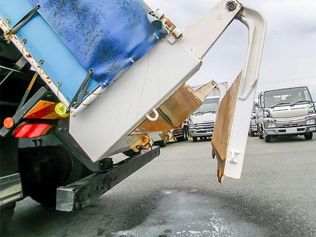 クオン 新明和製ダンプ リターダー 7速ミッション 電動コボレーン 2デフ 最大積載9,100kg 荷台寸法(長509×幅220×高49) 10トン 10t 対応免許/大型免許(22枚目)