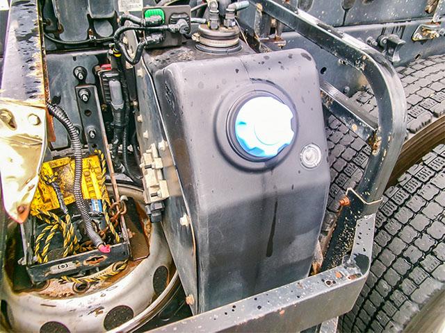 クオン 新明和製ダンプ リターダー 7速ミッション 電動コボレーン 2デフ 最大積載9,100kg 荷台寸法(長509×幅220×高49) 10トン 10t 対応免許/大型免許(30枚目)