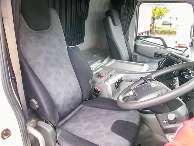 クオン 新明和製ダンプ リターダー 7速ミッション 電動コボレーン 2デフ 最大積載9,100kg 荷台寸法(長509×幅220×高49) 10トン 10t 対応免許/大型免許(39枚目)