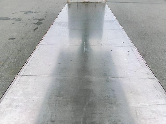 クオン トレクス製アルミウイング 総輪エアサス 門枠ステンレス 最大積載13,400kg 荷台寸法(長961×幅240×高249) 10トン 10t 対応免許/大型免許(21枚目)