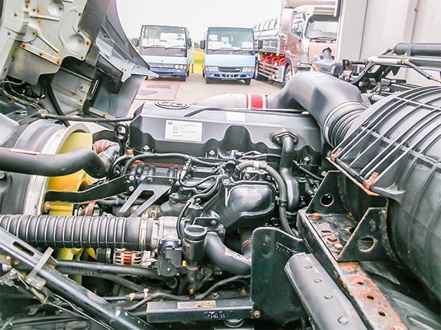 クオン トレクス製アルミウイング 総輪エアサス 門枠ステンレス 最大積載13,400kg 荷台寸法(長961×幅240×高249) 10トン 10t 対応免許/大型免許(36枚目)