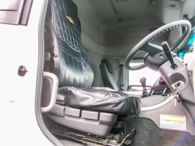 クオン トレクス製アルミウイング 総輪エアサス 門枠ステンレス 最大積載13,400kg 荷台寸法(長961×幅240×高249) 10トン 10t 対応免許/大型免許(39枚目)