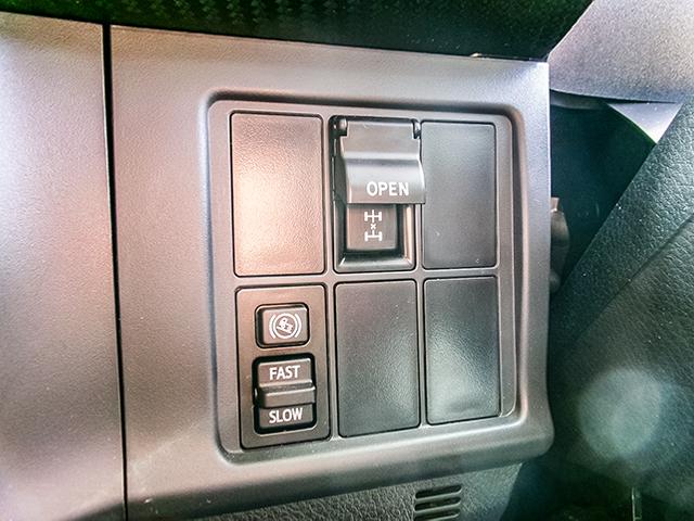 プロフィア トランテックス製アルミウイング リターダー ハイルーフ 7速ミッション エアサス 積載13,900kg 荷台寸法(長967×幅240×高267) 10トン 10t 対応免許/大型免許(33枚目)