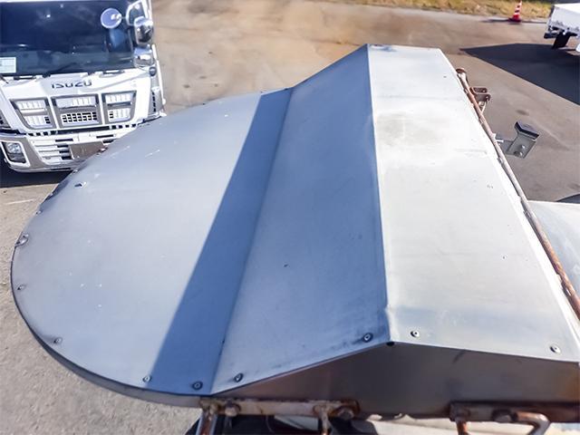 クオン カヤバ製ミキサー車 車検あり リターダー パワーシュート 2デフ 最大積載9,310kg 10トン 10t 対応免許/大型免許(11枚目)