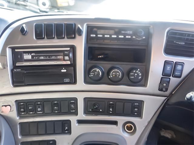 クオン カヤバ製ミキサー車 車検あり リターダー パワーシュート 2デフ 最大積載9,310kg 10トン 10t 対応免許/大型免許(28枚目)