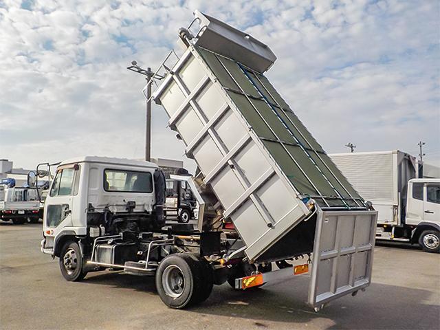 コンドル オ-ルステンレス製深ダンプ 土砂禁 電動コボレーン フェンダーステンレス 最大積載3,600kg 荷台寸法(長319×幅190×高106) 4トン 4t 対応免許/8t限定中型免許(9枚目)