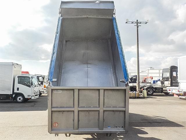 コンドル オ-ルステンレス製深ダンプ 土砂禁 電動コボレーン フェンダーステンレス 最大積載3,600kg 荷台寸法(長319×幅190×高106) 4トン 4t 対応免許/8t限定中型免許(11枚目)