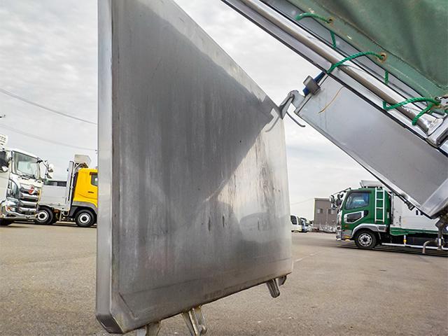 コンドル オ-ルステンレス製深ダンプ 土砂禁 電動コボレーン フェンダーステンレス 最大積載3,600kg 荷台寸法(長319×幅190×高106) 4トン 4t 対応免許/8t限定中型免許(14枚目)