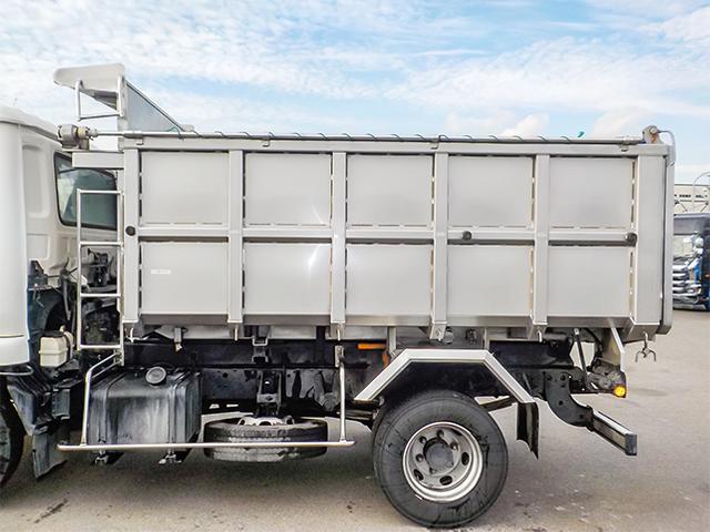 コンドル オ-ルステンレス製深ダンプ 土砂禁 電動コボレーン フェンダーステンレス 最大積載3,600kg 荷台寸法(長319×幅190×高106) 4トン 4t 対応免許/8t限定中型免許(19枚目)