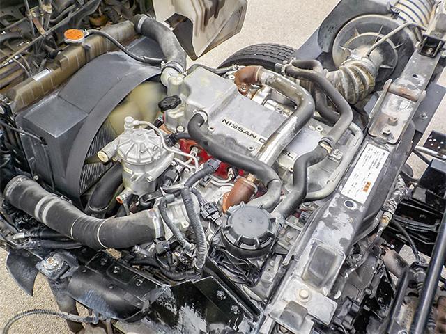 コンドル オ-ルステンレス製深ダンプ 土砂禁 電動コボレーン フェンダーステンレス 最大積載3,600kg 荷台寸法(長319×幅190×高106) 4トン 4t 対応免許/8t限定中型免許(26枚目)