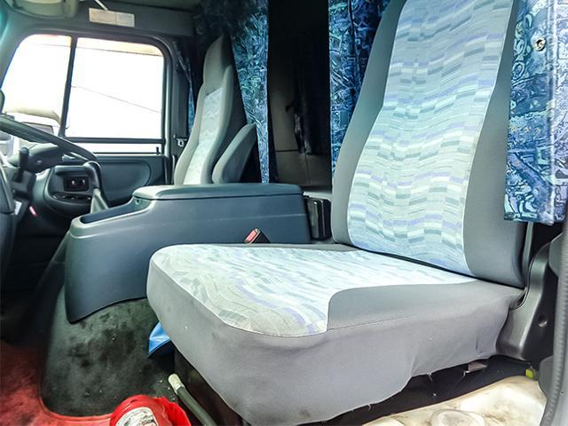 コンドル 　ヒアブクレーン　トップシート　ローテーター　２デフ　増トン　最大積載９，９００ｋｇ　荷台寸法（長５５８×幅２３４×高１３９）　１０トン　１０ｔ　対応免許／大型免許（28枚目）