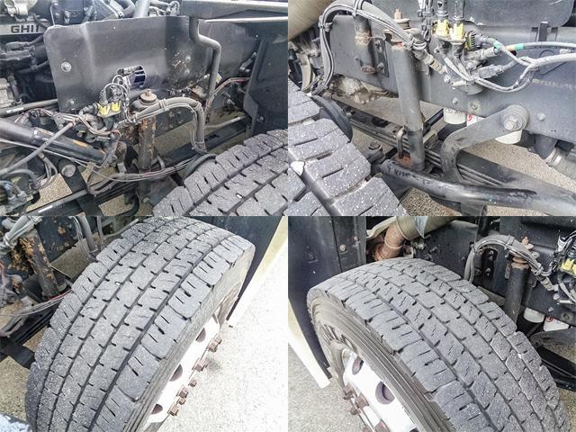 クオン 　トレーラーヘッド　サイドディフレクター　エアロサイドバンパー　アルミホイール　後輪エアサス　エスコット　第五輪荷重１１，５００ｋｇ　１０トン　１０ｔ　対応免許／大型免許（18枚目）