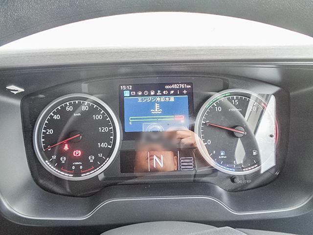 クオン 　トレーラーヘッド　サイドディフレクター　エアロサイドバンパー　アルミホイール　後輪エアサス　エスコット　第五輪荷重１１，５００ｋｇ　１０トン　１０ｔ　対応免許／大型免許（31枚目）