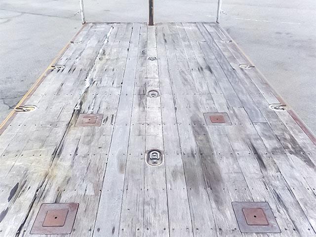 ファイター 　アルミブロック平ボディ　車検付き　ワイドボディ　後輪エアサス　アルミホイール　最大積載２，５５０ｋｇ　荷台寸法（長５９９×幅２４０×高４８）　４トン　４ｔ　対応免許／８ｔ限定中型免許（10枚目）