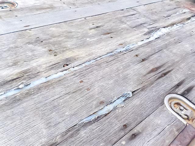 ファイター 　アルミブロック平ボディ　車検付き　ワイドボディ　後輪エアサス　アルミホイール　最大積載２，５５０ｋｇ　荷台寸法（長５９９×幅２４０×高４８）　４トン　４ｔ　対応免許／８ｔ限定中型免許（11枚目）