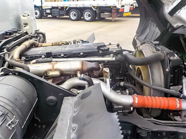 ファイター 　アルミブロック平ボディ　車検付き　ワイドボディ　後輪エアサス　アルミホイール　最大積載２，５５０ｋｇ　荷台寸法（長５９９×幅２４０×高４８）　４トン　４ｔ　対応免許／８ｔ限定中型免許（21枚目）