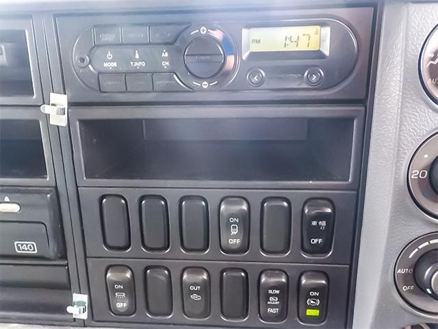 ファイター 　アルミブロック平ボディ　車検付き　ワイドボディ　後輪エアサス　アルミホイール　最大積載２，５５０ｋｇ　荷台寸法（長５９９×幅２４０×高４８）　４トン　４ｔ　対応免許／８ｔ限定中型免許（26枚目）