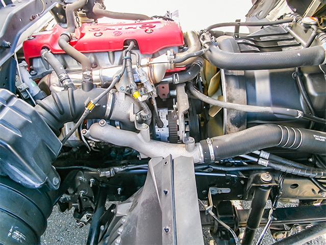 ヒノレンジャー 　トランテックス製アルミウイング　ワイドボディ　後輪エアサス　ラッシングレール　最大積載２，９００ｋｇ　荷台寸法（長６２７×幅２４０×高２４０）　４トン　４ｔ　対応免許／８ｔ限定中型免許（24枚目）