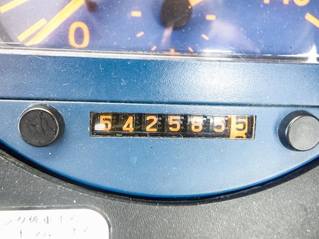 メルファ 送迎仕様中大型バス 立ち席含め48人乗り リクライニング付モケットシート 貫通トランク ルームラック 自動折れ戸 後輪エアサス 対応免許/大型免許(28枚目)