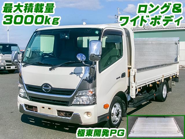 デュトロ 　平ボディ　ハイグレード　ロングボディ　ワイドボディ　積載３０００ｋｇ　荷台寸法（長４３８×幅２０９×高３８）　２トン　２ｔ　対応免許／準中型免許（2枚目）