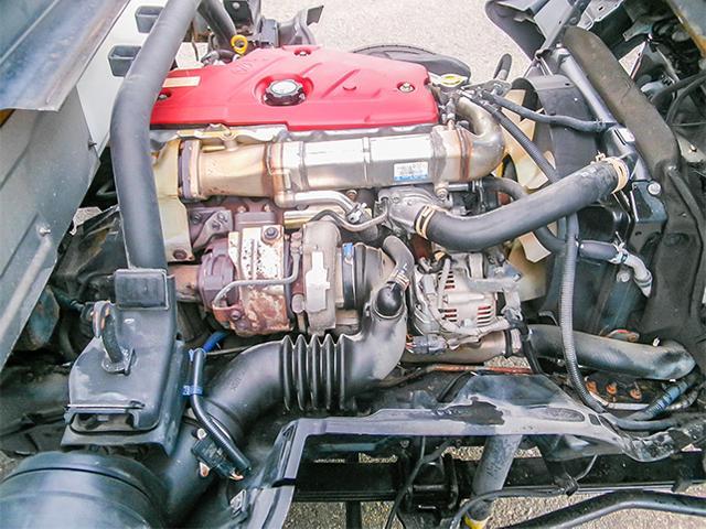 デュトロ 　平ボディ　ハイグレード　ロングボディ　ワイドボディ　積載３０００ｋｇ　荷台寸法（長４３８×幅２０９×高３８）　２トン　２ｔ　対応免許／準中型免許（23枚目）