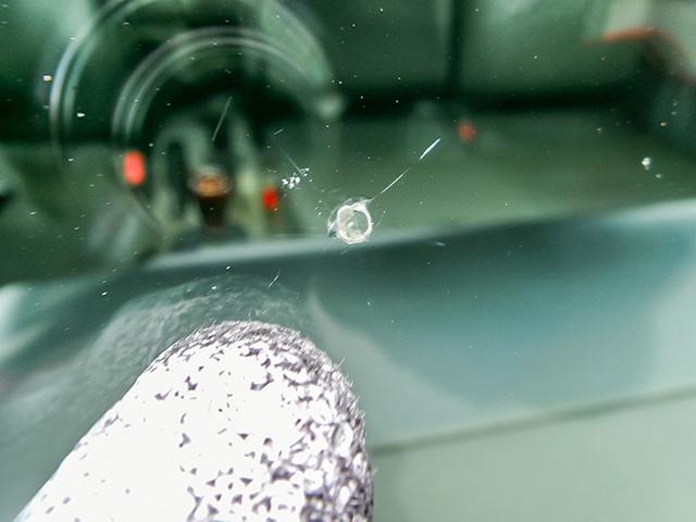 デュトロ 　平ボディ　ハイグレード　ロングボディ　ワイドボディ　積載３０００ｋｇ　荷台寸法（長４３８×幅２０９×高３８）　２トン　２ｔ　対応免許／準中型免許（35枚目）