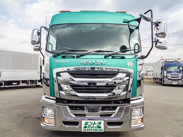 ギガ 　フルハーフ製アルミウイング　積載１３，８００ｋｇ　ハイルーフ　アルミホイール　低床　２デフ　４軸　スムーサー　荷台寸法（長９６８×幅２４０×高２６５）　１０トン　１０ｔ　対応免許／大型免許（4枚目）