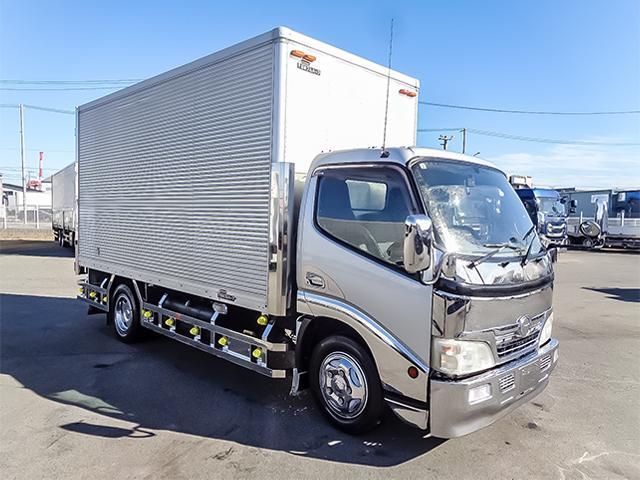 デュトロ 　フルハーフ製アルミバン　ロングボディ　サイドスライドドア　積載量３０００ｋｇ　床：縞アルミ張り　荷台寸法（長４３６×幅１７７×高２０６）　２トン　２ｔ　対応免許／準中型免許（4枚目）