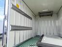 　東プレ製冷蔵冷凍車　左サイドスライド扉　－３０度設定　最大積載２，０００ｋｇ　荷台寸法（長３０５×幅１６８×高１７３）　２トン　２ｔ　対応免許／５ｔ限定準中型免許（10枚目）