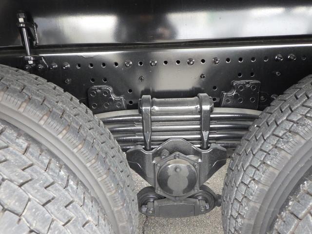 プロフィア 土砂ダンプ 2デフ Lゲート メッキ付 新明和工業 自動シート 自重計(25枚目)
