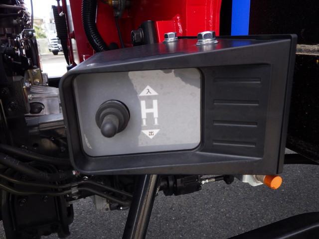 ファイター 　増トン　古河ユニック　４段クレーン　ラジコン（クレーンモード⇔アウトリガモード）　フックイン　ハイジャッキ　セルフローダー　メッキ付（19枚目）