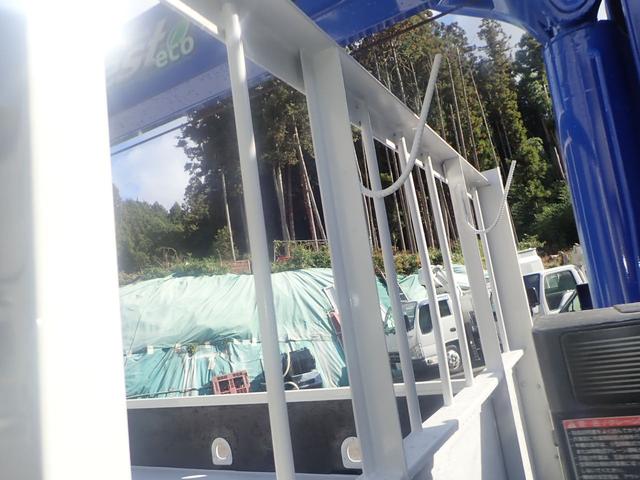 デュトロ 高床　ディーゼル　ターボ　小型　トラック　３トン　タダノ　４段　ラジコン　クレーン　積載３ｔ　標準　ロング　ヒノ　デュトロ　２．６３ｔ吊　全塗装　排ガスマフラー洗浄　荷台内寸　Ｌ３５０　Ｗ１７８　Ｈ３８．５　床鉄板　横ネタ補強　ＤＰＲ　（２２９６）（30枚目）