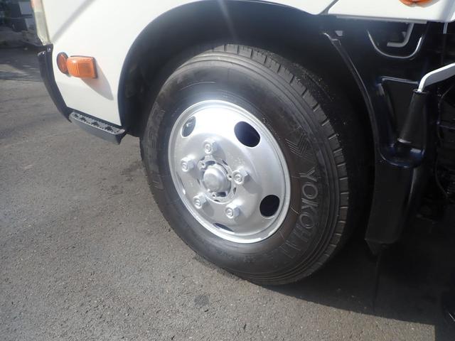 デュトロ 高床　ディーゼル　ターボ　小型　トラック　３トン　タダノ　４段　ラジコン　クレーン　積載３ｔ　標準　ロング　ヒノ　デュトロ　２．６３ｔ吊　全塗装　排ガスマフラー洗浄　荷台内寸　Ｌ３５０　Ｗ１７８　Ｈ３８．５　床鉄板　横ネタ補強　ＤＰＲ　（２２９６）（53枚目）