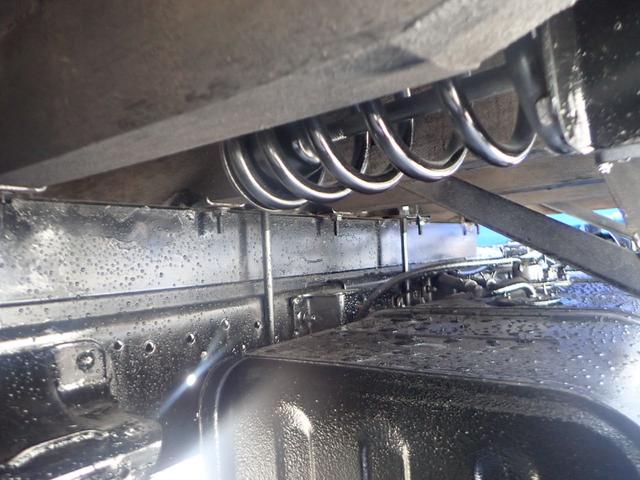 デュトロ 高床　ディーゼル　ターボ　小型　トラック　３トン　タダノ　４段　ラジコン　クレーン　積載３ｔ　標準　ロング　ヒノ　デュトロ　２．６３ｔ吊　全塗装　排ガスマフラー洗浄　荷台内寸　Ｌ３５０　Ｗ１７８　Ｈ３８．５　床鉄板　横ネタ補強　ＤＰＲ　（２２９６）（59枚目）