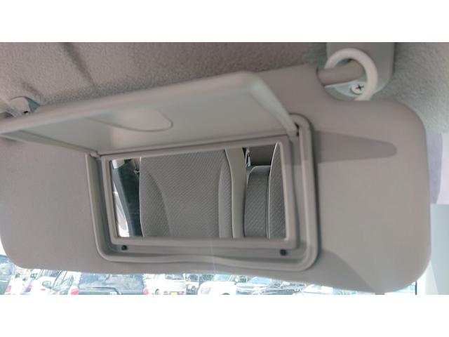 フレア ＸＧ　衝突安全ボディ　運転席エアバッグ　助手席エアバッグ　エアコン　パワーステアリング　パワーウインドウ　ＡＢＳ　ＣＤ　修復歴無し（11枚目）