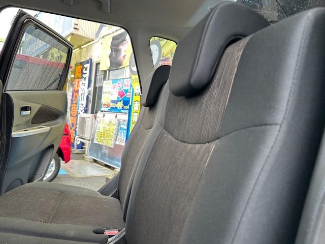 デイズルークス ハイウェイスター　Ｘ　Ｖセレクション＋セーフティＩＩ　全周囲カメラ　運転席・助手席・サイドエアバッグ　ＡＢＳ　横滑り防止装置　盗難防止装置　衝突安全ボディ　衝突被害軽減装置　キーレス　スマートキー　アイドリングストップ　ＨＩＤ　ベンチシート　フルフラット（29枚目）