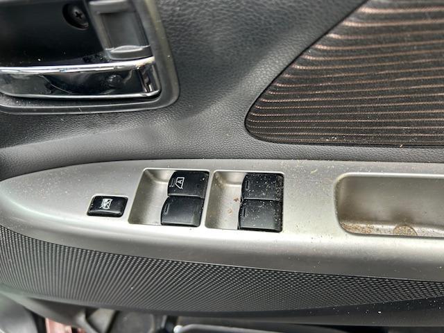 デイズルークス ハイウェイスター　Ｘ　Ｖセレクション＋セーフティＩＩ　全周囲カメラ　運転席・助手席・サイドエアバッグ　ＡＢＳ　横滑り防止装置　盗難防止装置　衝突安全ボディ　衝突被害軽減装置　キーレス　スマートキー　アイドリングストップ　ＨＩＤ　ベンチシート　フルフラット（43枚目）