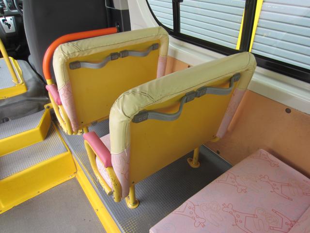 ハイエースバン 　幼児バス／大人２人／園児２６人／スクールバス（24枚目）